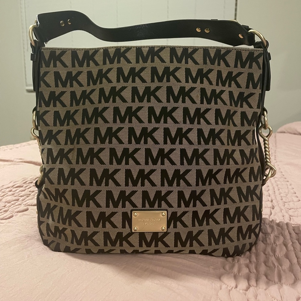 Michael Kors Tote Est 1981